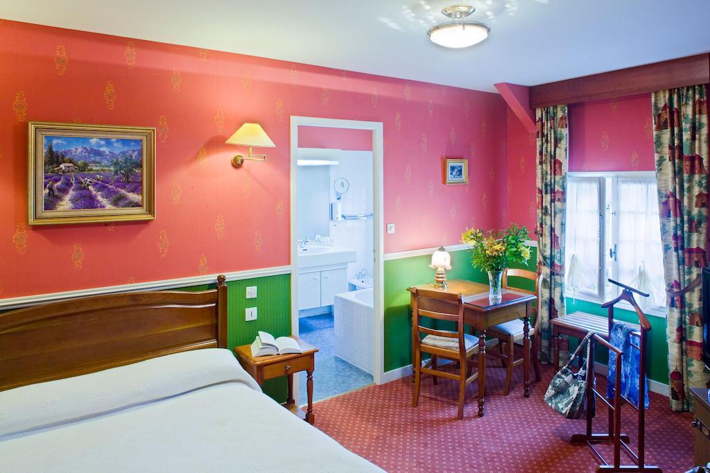 Au Relais Du Porhoet Guilliers 部屋 写真