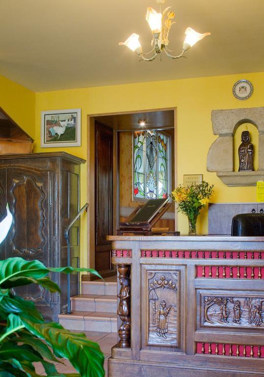Au Relais Du Porhoet Guilliers エクステリア 写真